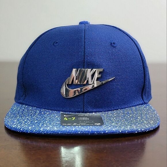 Nike Sportswear NSW Blue Hat Cap Metallic Logo New - Picture 1 of 5